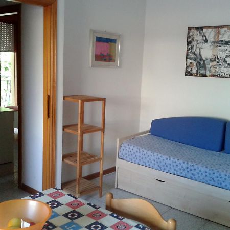 Residence Monaco Appartamenti Rimini Exteriör bild