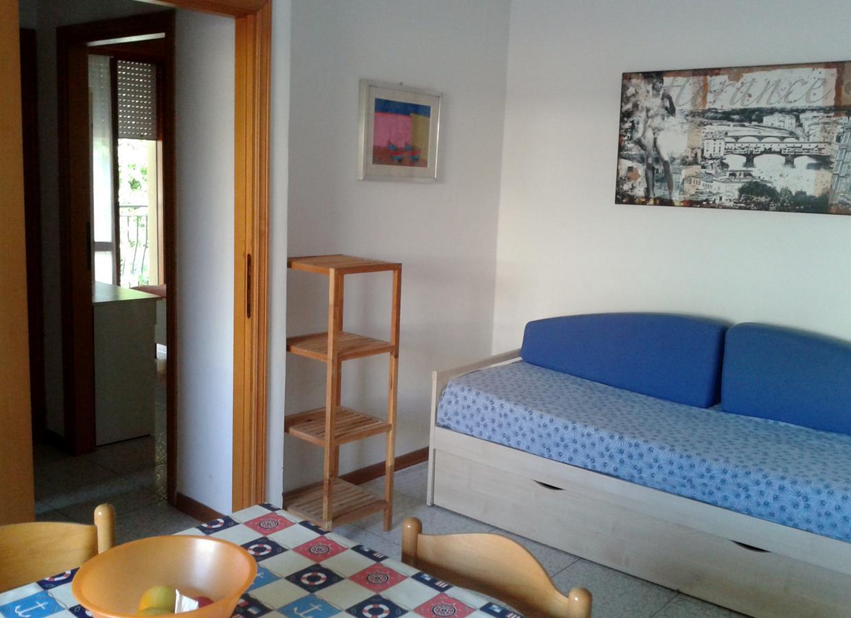 Residence Monaco Appartamenti Rimini Exteriör bild